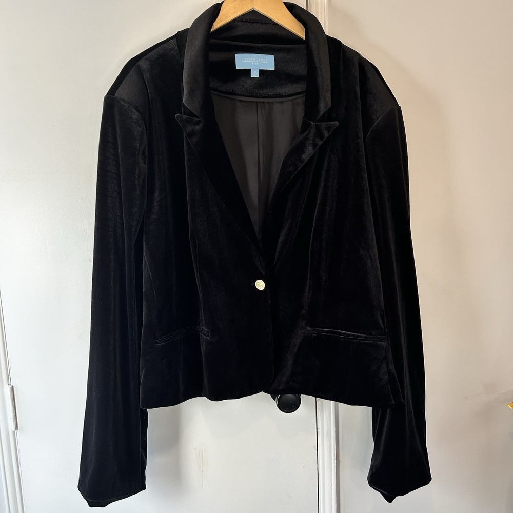 Draper James RSVP Womens Black Velvet Blazer Gold Crest Button Cropped Jacket 3X